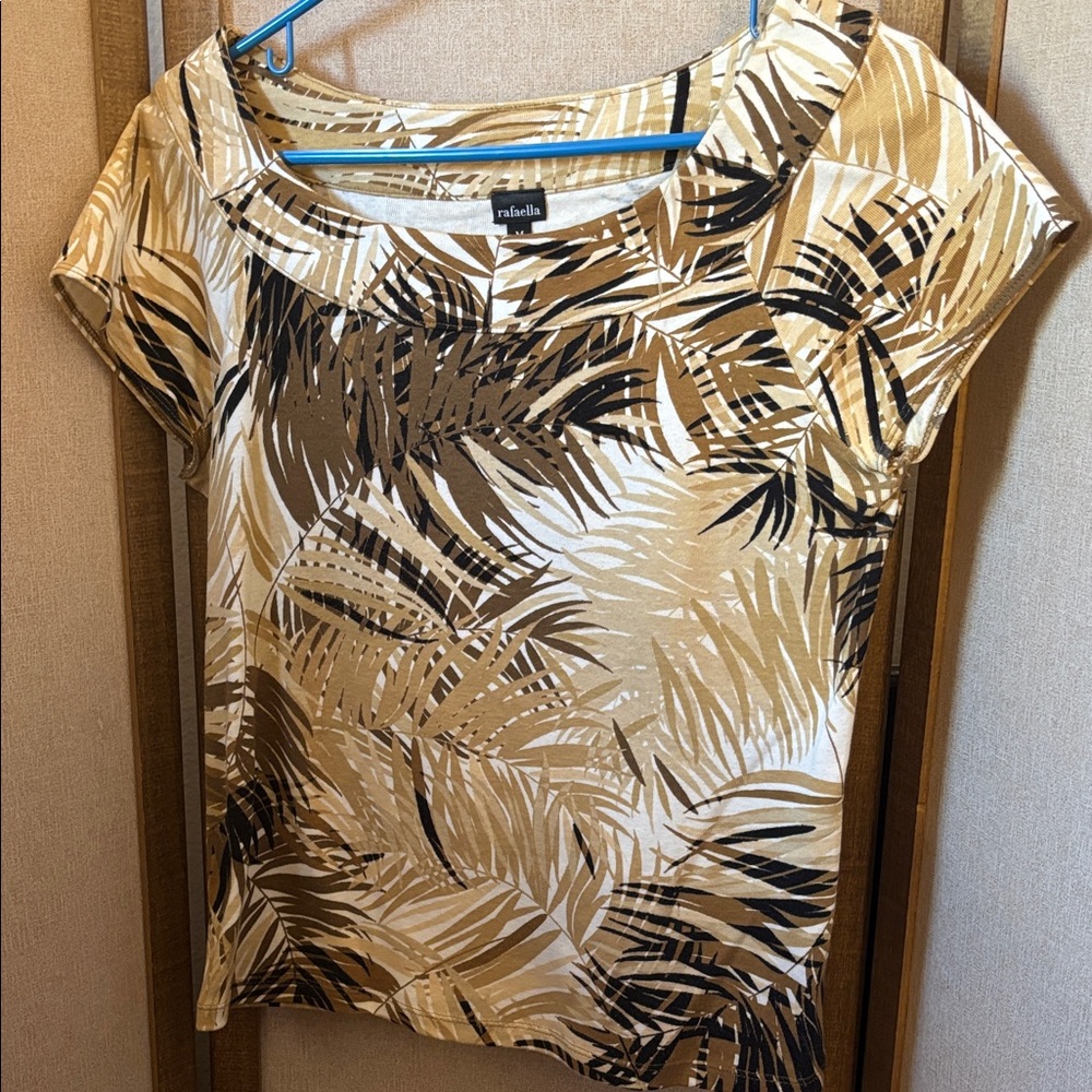 Rafaella Palm-Print Short Sleeve Top Medium